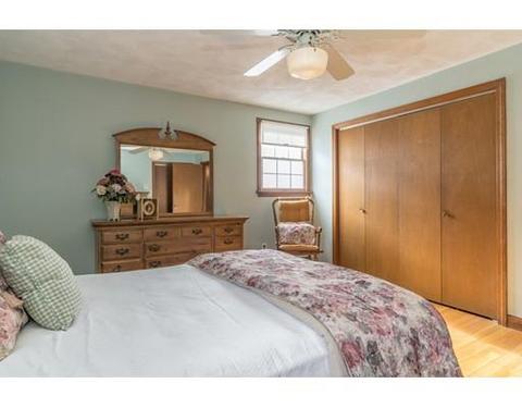11 Meadowview Rd, Everett, MA 02149 photo 18