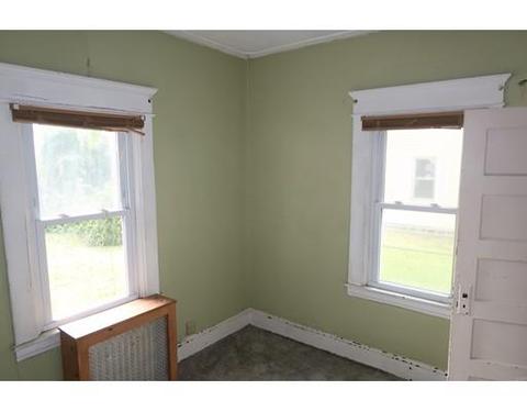 17 Maple St, West Springfield, MA 01089 photo 13