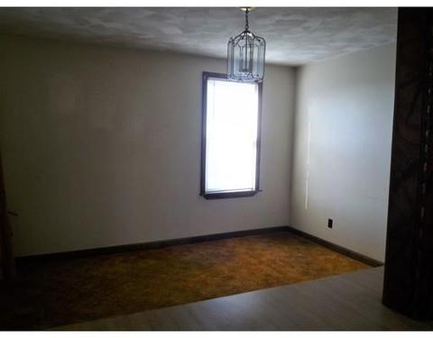 525 Cambridge St, Fall River, MA 02721 photo 8