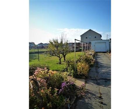 525 Cambridge St, Fall River, MA 02721 photo 23
