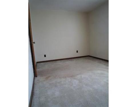 525 Cambridge St, Fall River, MA 02721 photo 9