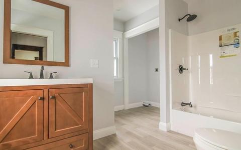 14 Williams St, Ware, MA 01082 photo 10