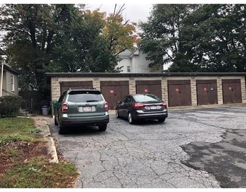 22 Ledge Ct, Clinton, MA 01510 photo 2