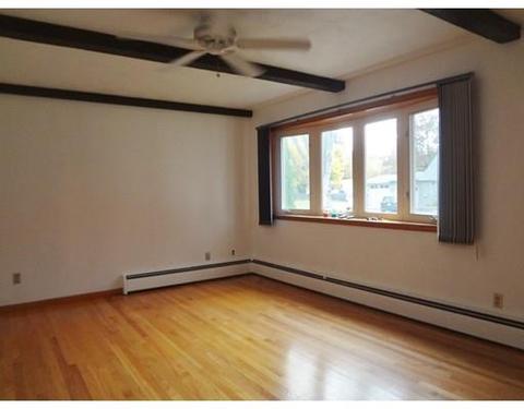 17 Pickering, Chicopee, MA 01013 photo 5