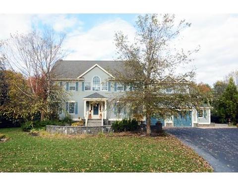 11 Patton Dr, South Hamilton, MA 01982 photo 1