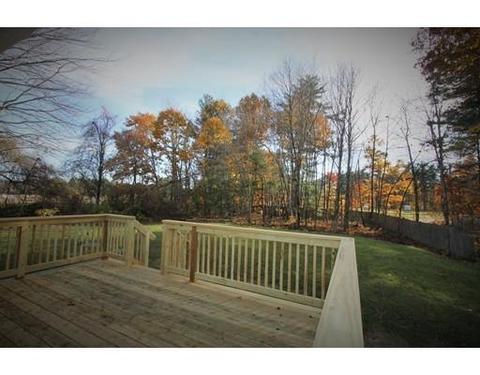 9 Exeter Rd, Kingston, NH 03848 photo 4