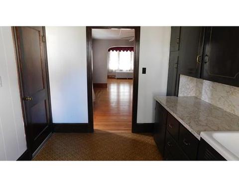 520 Ludlow St, Fall River, MA 02721 photo 18