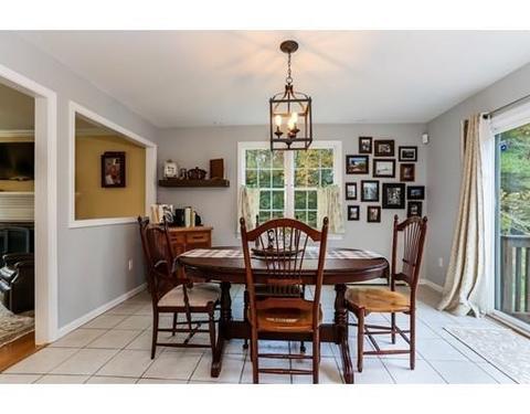 8 Fellowship Cir, West Wareham, MA 02576 photo 11
