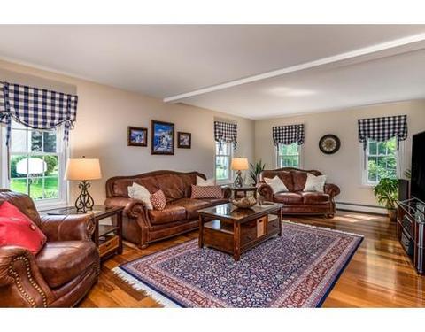 12 Raymond Ln, Hampton, NH 03842 photo 9
