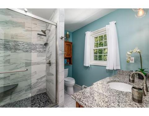 12 Raymond Ln, Hampton, NH 03842 photo 17