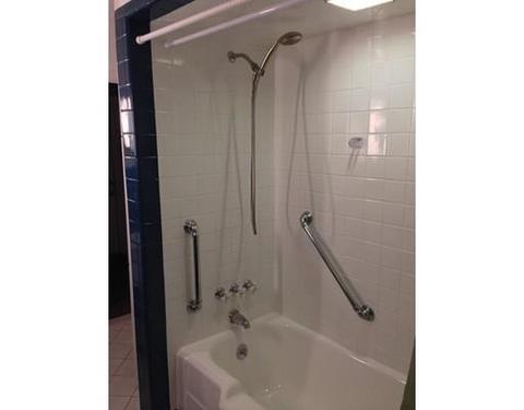1070 Parker St, Springfield, MA 01129 photo 10
