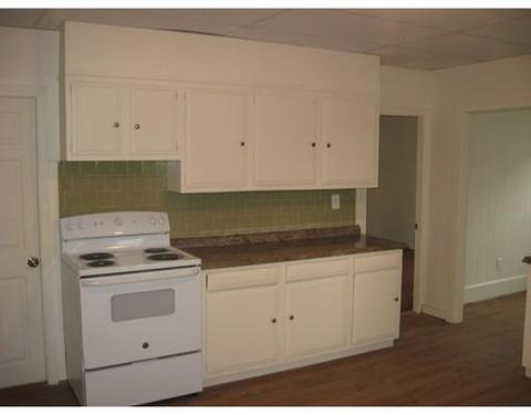 69 Fulton St, Fall River, MA 02720 photo 4