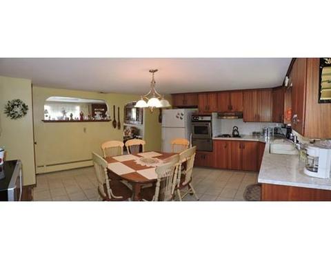 21 Spring St, Webster, MA 01570 photo 8