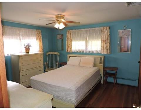 21 Spring St, Webster, MA 01570 photo 17