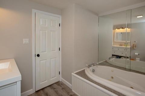 81 Lighthouse Ln, Mashpee, MA 02649 photo 22
