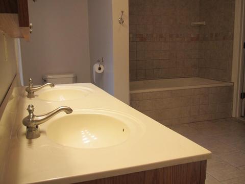 105 Singletary Ave, Sutton, MA 01590 photo 18