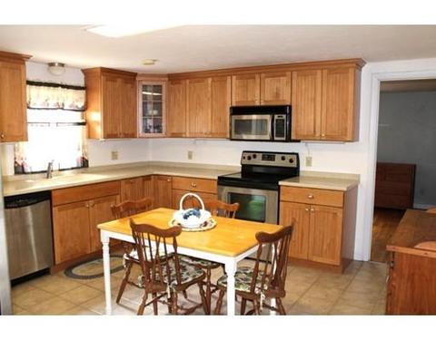 50 1st St, Webster, MA 01570 photo 2