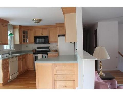 17 Cunningham Dr, Framingham, MA 01701 photo 8