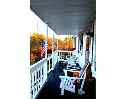 10 Chestnut Dr, Webster, MA 01570 photo 2