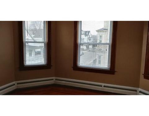 86 Richmond, Fall River, MA 02724 photo 8