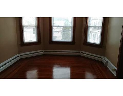 86 Richmond, Fall River, MA 02724 photo 7