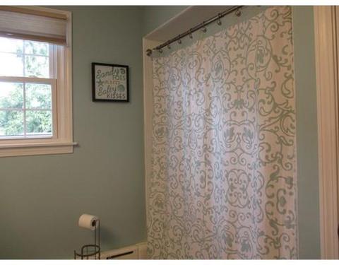 1724 Locust St, Fall River, MA 02723 photo 8