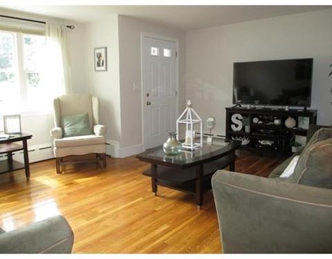 1724 Locust St, Fall River, MA 02723 photo 3