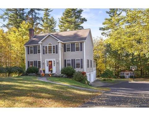 45 Simpson Rd, Pelham, NH 03076 photo 2