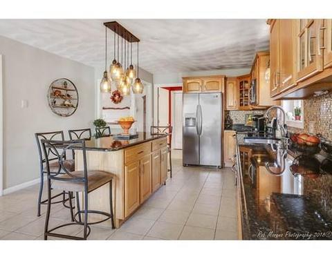 45 Simpson Rd, Pelham, NH 03076 photo 10