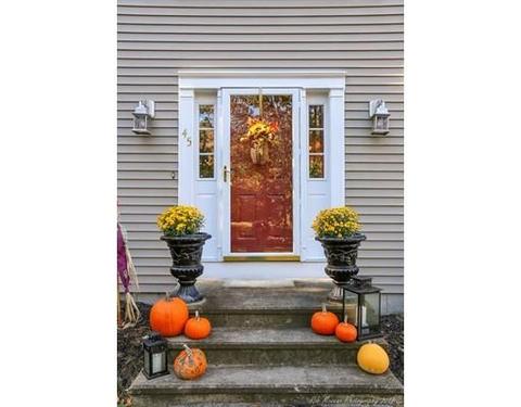 45 Simpson Rd, Pelham, NH 03076 photo 3