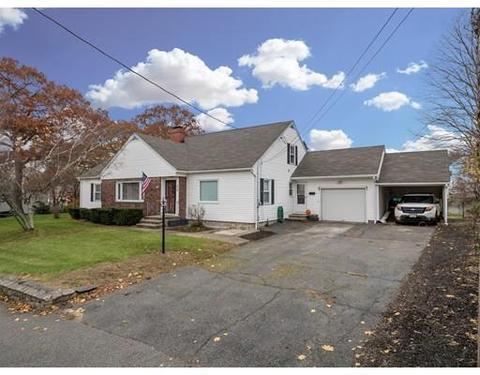 33 Harris St, Webster, MA 01570 photo 2