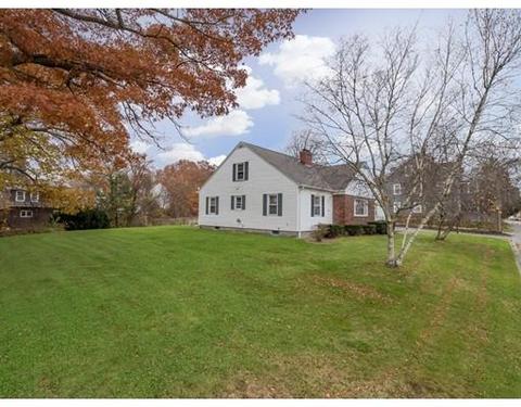 33 Harris St, Webster, MA 01570 photo 4