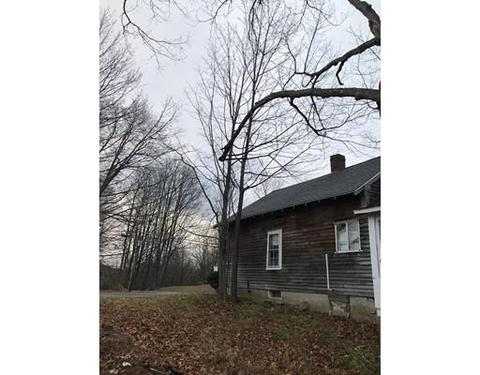 69 Maple Ave, Atkinson, NH 03811 photo 4