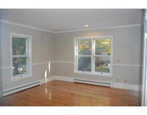 142 James Cir, Mashpee, MA 02649 photo 4
