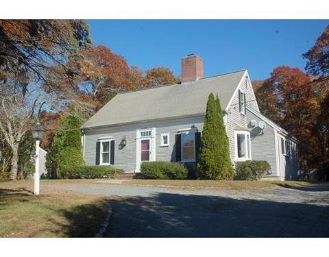 142 James Cir, Mashpee, MA 02649 photo 1