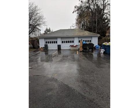 51 Elm St, Webster, MA 01570 photo 3