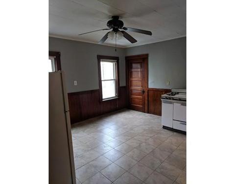 51 Elm St, Webster, MA 01570 photo 7