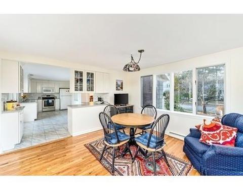 149 Jarvis Cir, Needham, MA 02492 photo 8