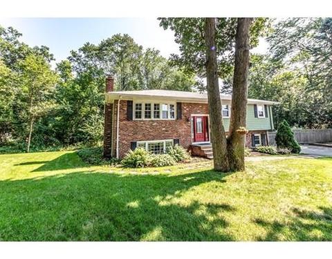 61 Volk, Dedham, MA 02026 photo 2