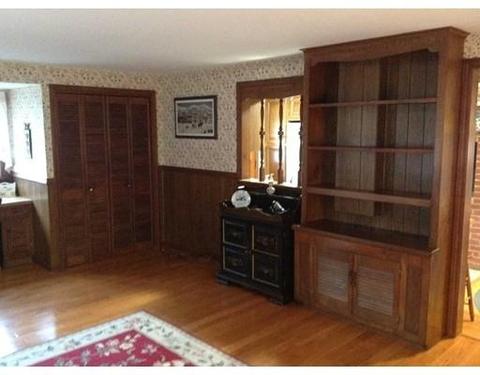 11 Stone Path Ln, West Springfield, MA 01089 photo 9