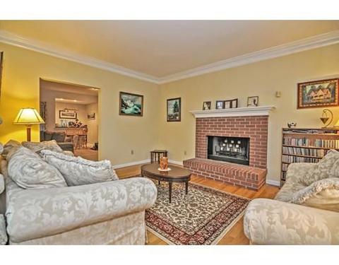 4 Echo Bridge Rd, Franklin, MA 02038 photo 14