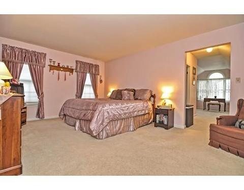 4 Echo Bridge Rd, Franklin, MA 02038 photo 22