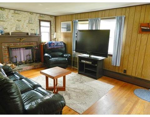 41 Shepard St, Marblehead, MA 01945 photo 3