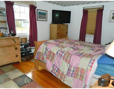 41 Shepard St, Marblehead, MA 01945 photo 8