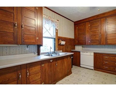 86 Osborne Ter, Springfield, MA 01104 photo 11