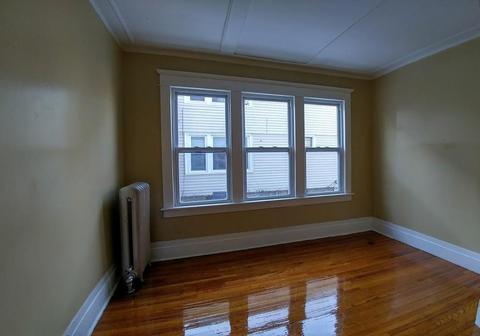 69 Maynard St, Springfield, MA 01109 photo 12
