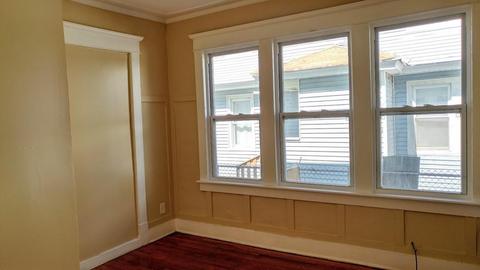 69 Maynard St, Springfield, MA 01109 photo 3