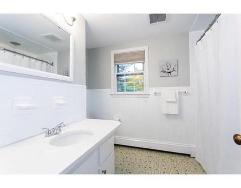 34 Hancock Rd, Needham, MA 02492 photo 24