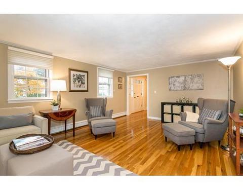 34 Hancock Rd, Needham, MA 02492 photo 4