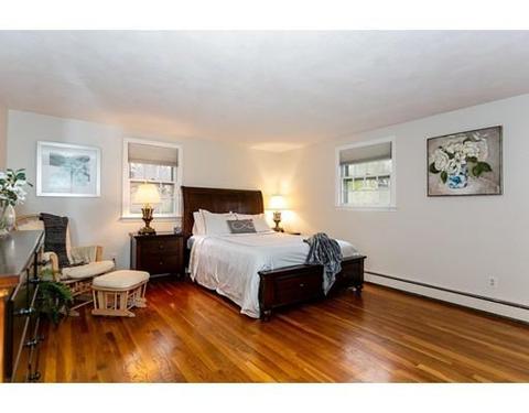 34 Hancock Rd, Needham, MA 02492 photo 13